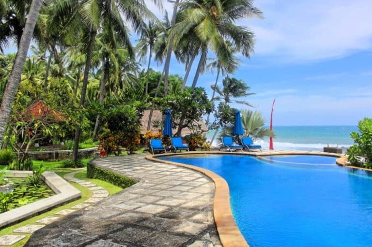 Beachfront-Estate-For-Sale-North-of-Bali-10