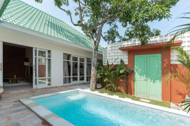 2-Bedrooms-Villa-in-Umalas-for-Yearly-Rent-Swimming-Pool-2