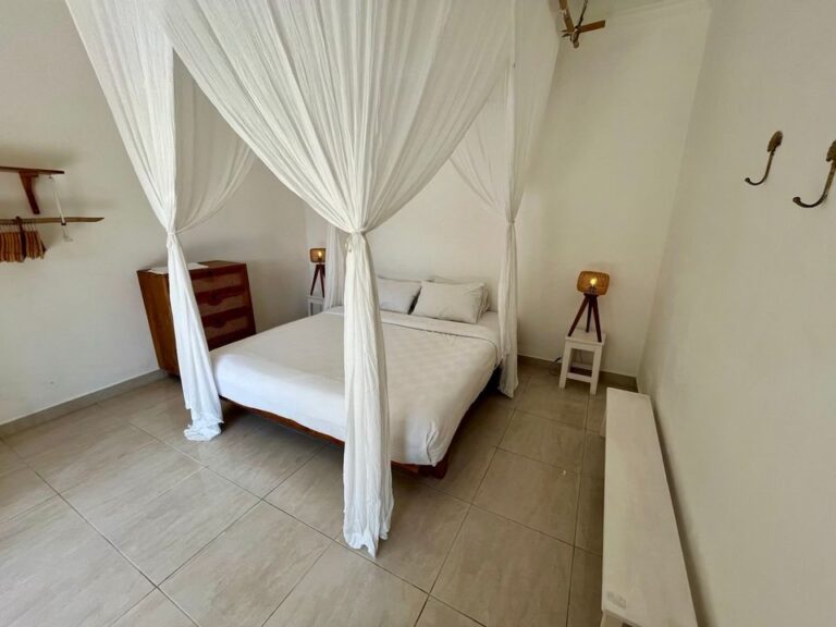 3-Bedrooms-Villa-in-the-heart-of-Canggu-Bedroom-4