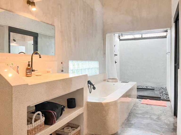 3-bedrooms-Villa-in-Umalas-Yearly-Rent-Bathroom-2