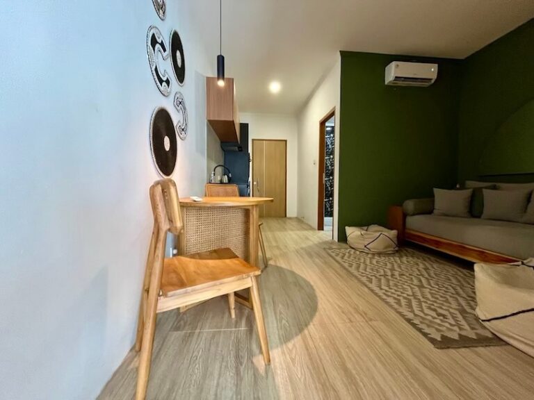 Brand-New-Apartment-For-Rent-in-the-Heart-of-Canggu-Living-2