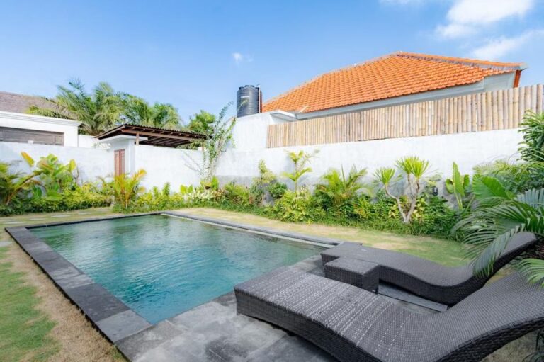 Seseh-Beach-1-Bedroom-Villa-Yearly-Rent-Swimming-Pool-3