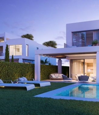 Green-Hills-Marbella-Front-View-Property-Night