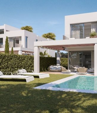 Green-Hills-Marbella-Front-View-Villa