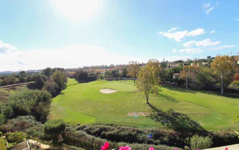 Guadalmina-Alta-Penthouse-Duplex-Golf-View