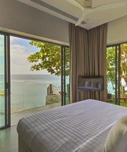 Bedroom sea view